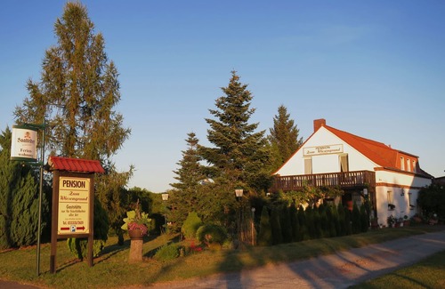 Frauenhagen Apartment | Vacation apartment with pool, beach volleyball court, barbecue area