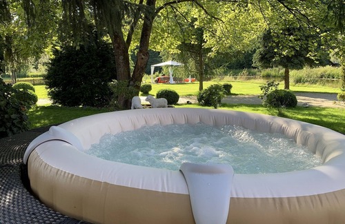 Neustadt an der Waldnaab Apartment | Vacation apartment on the ground floor with large garden and access to the Waldnaab