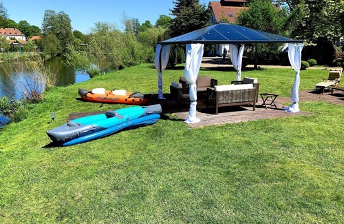 Neustadt an der Waldnaab Apartment | Vacation apartment on the ground floor with large garden and access to the Waldnaab
