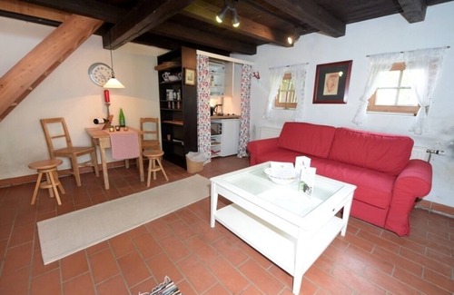 Prinzendorf an der Zaya Apartment | Vacation apartment/apartment for 5 guests with 83m² in Prinzendorf an der Zaya (125235)