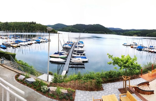 Hunswinkel Apartment | Vacation apartment "Wald+" incl. fireplace/hot tub near Listertalsperre (within walking distance)