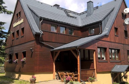 Hermsdorf-Erzgebirge Apartment | Vacation apartment 2 - Ferienwohnungen Kammbaude