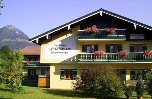 Oberschonau Apartment | Vacation apartment no. 13, 4 persons, 60 sqm, 2 bedrooms, living/bedroom, balcony