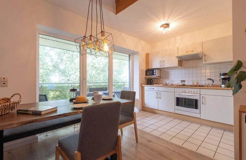 Wremen Apartment | Vacation apartment "Buhne 32" Lilli Marleen 3-32, peaceful and with a sunny balcony.