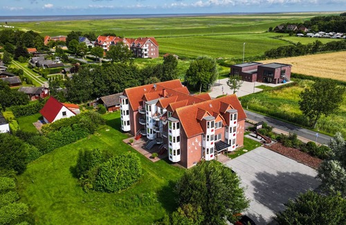 Cappel-Neufeld Apartment | Vacation apartment Hansekogge 2-2, romantic and warm.