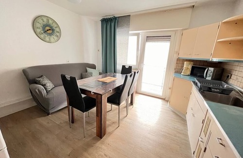 Idar-Oberstein Apartment | Vacation and fitters' apartment (1st floor) "Am Brückchen"