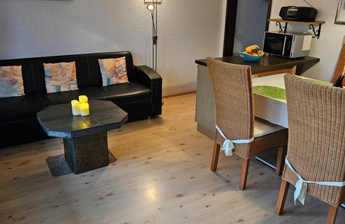 Fischbach bei Dahn Apartment | Vacation apartment Anton in Fischbach b. Dahn, situated at the edge of the forest with balcony