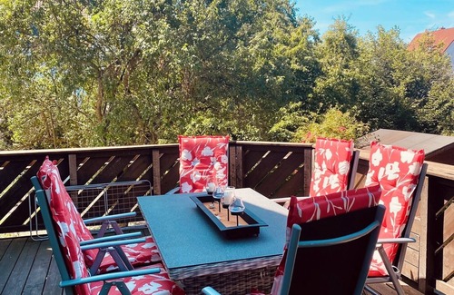 Bitterfeld Condo | Vacation apartment 2 in the Beachhouse on Lake Goitzsche - close to the beach & family-friendly