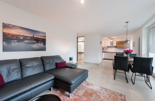 Leer Apartment | Vacation apartment 4 Bunde - Holiday apartments Citydomizil Leer, 15202