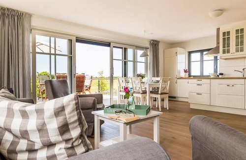 Ostseebad Wustrow Apartment | Vacation apartment "Alte Räucherei 02"