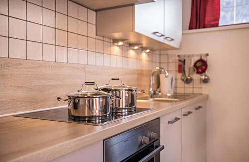 Valle Aurina Apartment | Vacation Apartment "Golserhof Kristall" in the Ahrntal Valley with Mountain View