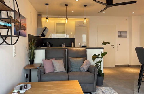 Brake Apartment | Vacation apartment Sonnenschein - More Weser is not possible -
