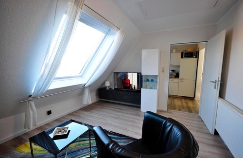 Neuharlingersiel Apartment | Vacation apartment Addenhausen 5 Whg. 2 Seenest - Altes Zollhaus