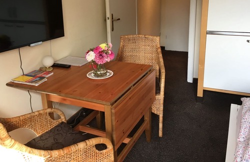 Halstenbek Apartment | Vacation apartment close to the city - peaceful and light