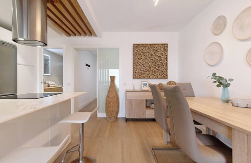 Telde Apartment | Vacation Apartment 'Serene House In Playa Del Hombre' with Private Terrace and Wi-Fi