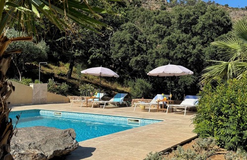 La Garde-Freinet Apartment | Vacation apartment with large pool in the hills of the bay of St. Tropez