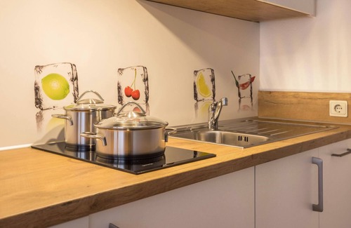 Predoi Apartment | Vacation Apartment "Ichatme Klima 4" with Mountain View, Wi-Fi & Balcony