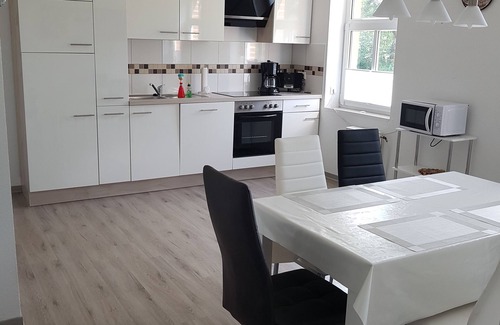 Suederholz House | Vacation apartment/house/mechanic apartment- Am Schlosspark near the Baltic Sea 6 persons+cd.
