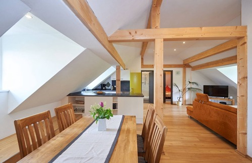 Weissbach Apartment | Vacation apartment Marzoll- 4 persons, 75sqm, 2 bedrooms, garden