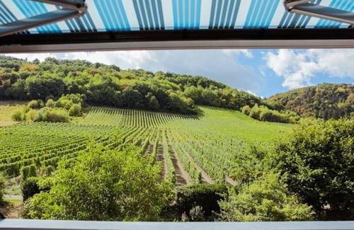 Andel Apartment | Vacation apartment "Sonnenlage" - Roussel - Hotel Restaurant