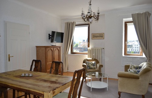 Bernkastel Apartment | Vacation apartment Landshut in the Stadtpalais
