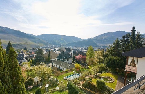Bernkastel-Kues Apartment | Vacation apartment Panoramablick - House Constanze