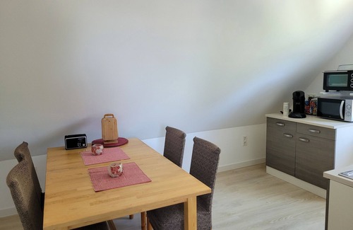 Gross Kordshagen Apartment | Vacation apartment Skrebbas - Holiday apartment attic