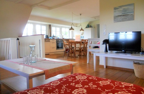 Midlum Apartment | Vacation apartment/apartment for 6 guests with 70m² in Midlum on Föhr (149469)