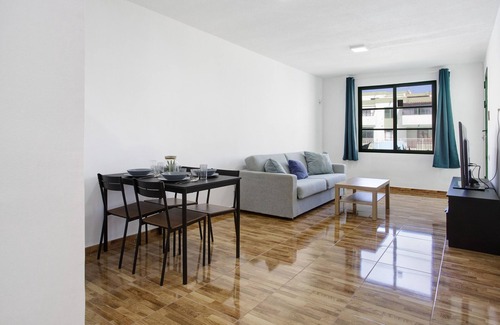 Parque Holandes Apartment | Vacation Apartment 'Fuerte Sun and Relax' with Private Terrace and Shared Garden