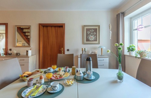 Friedrichstadt Apartment | Vacation apartment "Loggiastuuv " in Friedrichstadt for up to 2 people