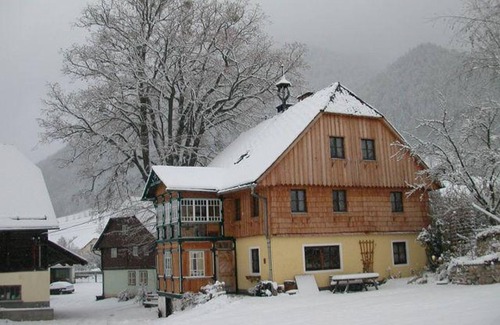 Aigen im Ennstal Apartment | Vacation apartment Grimmingblick - 1 sheep room - Allamoarhof - Radlingmayer family