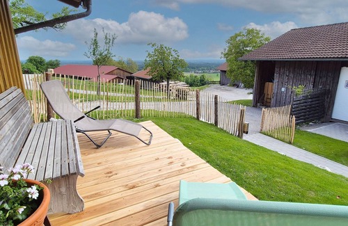 Bad Feilnbach Apartment | Vacation apartment Farrenpoint, 2 sep. Bedroom, ground floor with terrace, 60 sqm