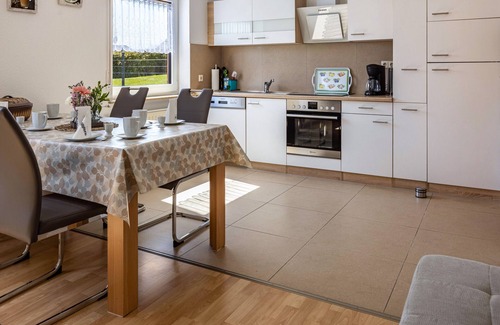 Sinkingen Apartment | Vacation apartment "63sqm in the Eschach valley" with garden share and Wi-Fi