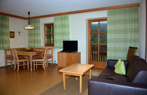 Klinglbach Apartment | Vacation apartment (67sqm) with two bedrooms and use of sauna