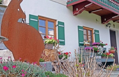 Schleching Apartment | Vacation apartment 1, up to 5 persons, 65 sqm, 2 separate bedrooms