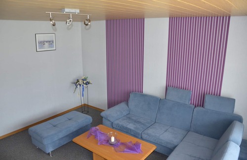 Rulfingen Apartment | Vacation apartment 1 | Ferienhof Hund Mengen | beautiful countryside