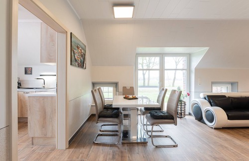 Uplengen Apartment | Vacation apartment 1 - Neudorfer Moor - - Ferienwohnungen zum Lengener Meer 35527