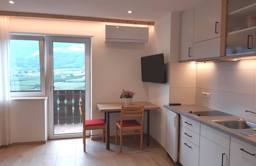 Naturno Apartment | Vacation apartment 1 "Wallburg" in a quiet location Naturns