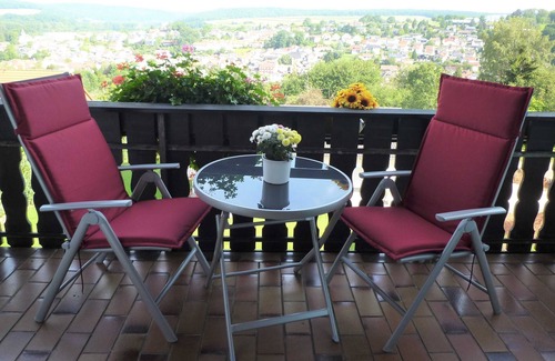 Bad Konig Apartment | Vacation apartment 2 - Holiday apartments Haus Fernblick