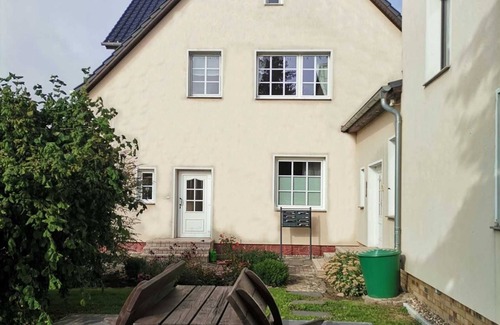Volschow Apartment | Vacation apartment 2 - Peene Alte Schule Völschow Dornberger