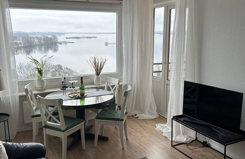 Ploen Apartment | Vacation apartment 506 lake view