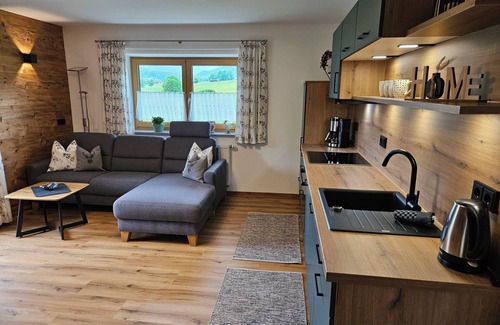 Schoenau am Koenigssee Apartment | Vacation apartment 60 sqm. In the heart of Schönau with a magnificent view of the Watzmann.