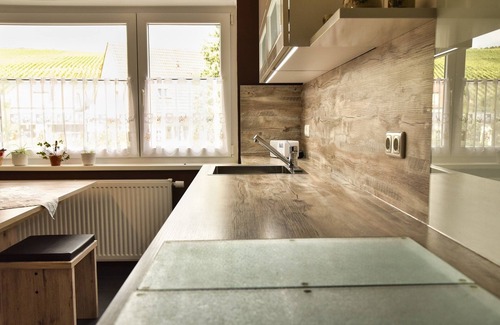 Volkach Apartment | Vacation apartment (78m2) with terrace and fully equipped kitchen