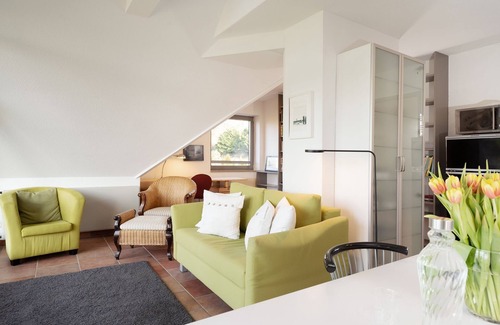 Heikendorf Apartment | Vacation apartment/apartment for 4 guests with 74m² in Heikendorf (294678)