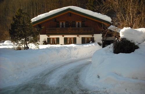 Ruhpolding Apartment | Vacation apartment am Märchenwald 48sqm, balcony, 1 bedroom and 1 bed-sitting room