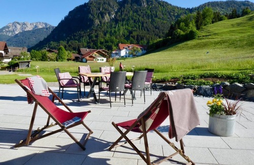 Rofleuten Apartment | Vacation apartment Almgspür - Guesthouse Sonnenplatzerl