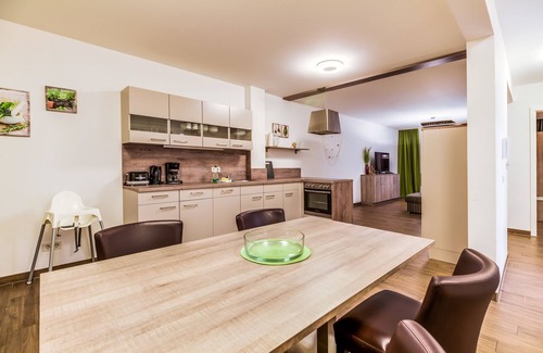 Grossposna Apartment | Vacation apartment/apartment for 7 guests with 113m² in Großpösna (272654)