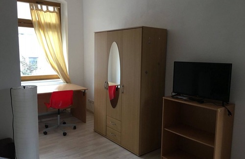 Bahnhofsvorstadt Apartment | Vacation apartment/apartment for 6 guests with 60m² in Freiberg (170313)