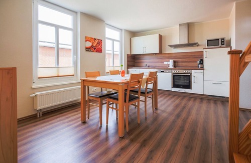 Sahrensdorf Apartment | Vacation apartment/apartment for 6 guests with 75m² in Fehmarn (51629)