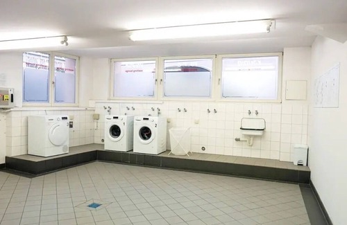 Zentrum-Suedost Apartment | Vacation apartment/apartment for 5 guests with 30m² in Leipzig (264253)